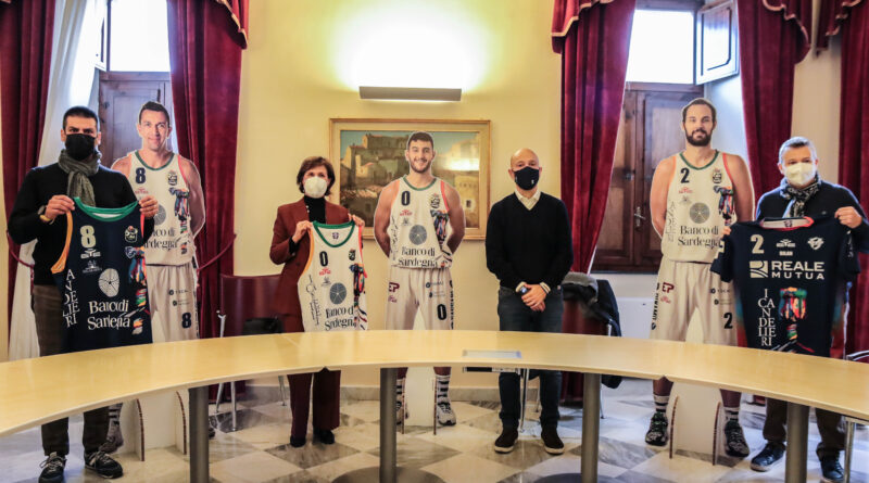 Presentazione maglia special edition, Dinamo banco di Sardegna