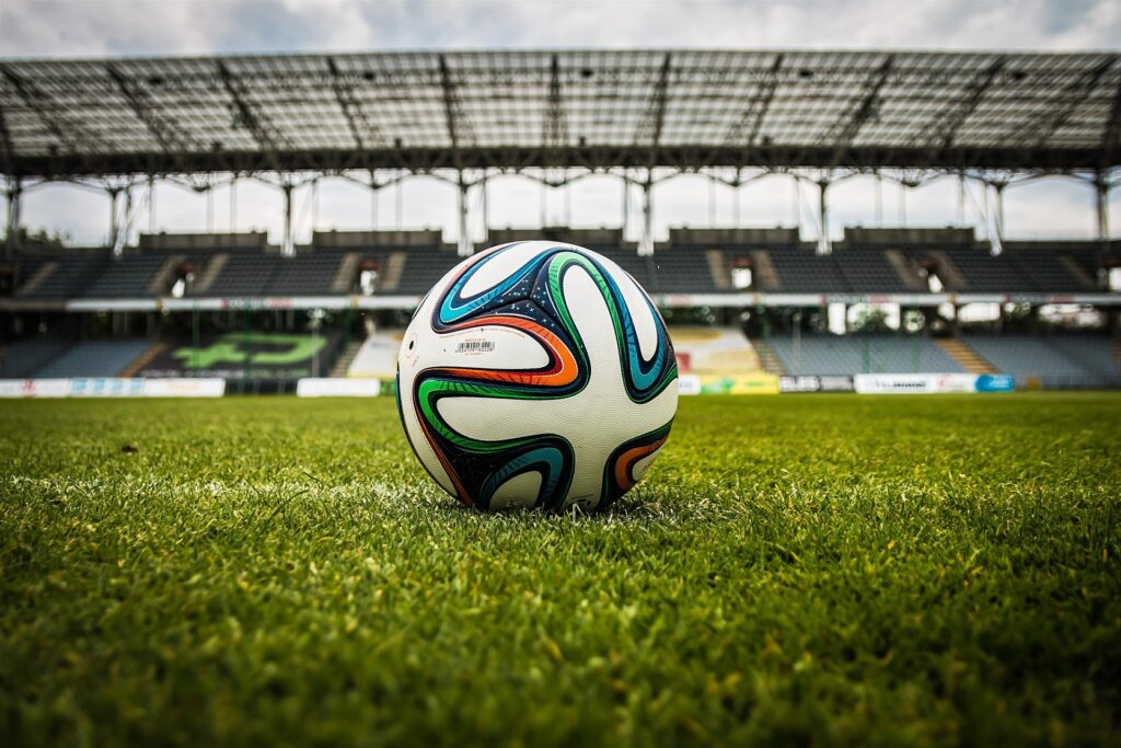 calcio, Foto di Michal Jarmoluk da Pixabay