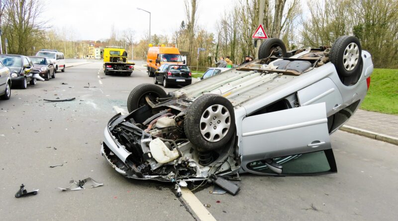 Incidente stradale, Foto di Gerhard G. da Pixabay