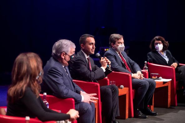 Luigi Di Maio, foto Facebook