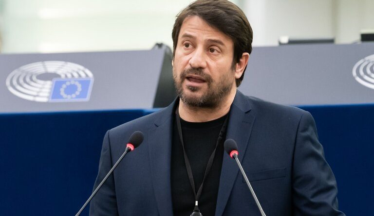 Alexis Georgoulis, foto Philippe Stirnweiss Copyright: © European Union 2022 - Source : EP