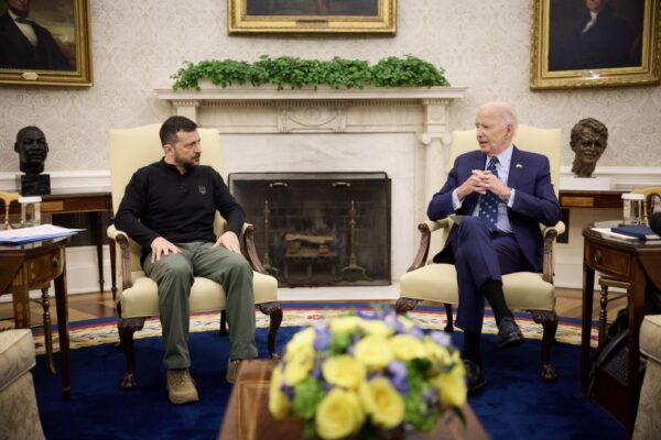 Joe Biden, Volodymyr Zelenskyy, foto https://www.president.gov.ua/ Creative Commons Attribution-NonCommercial-NoDerivatives 4.0 International