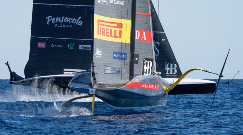 Luna Rossa, foto © Ian Roman / America's Cup